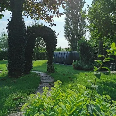 La Casa Di Gim Homestay *
